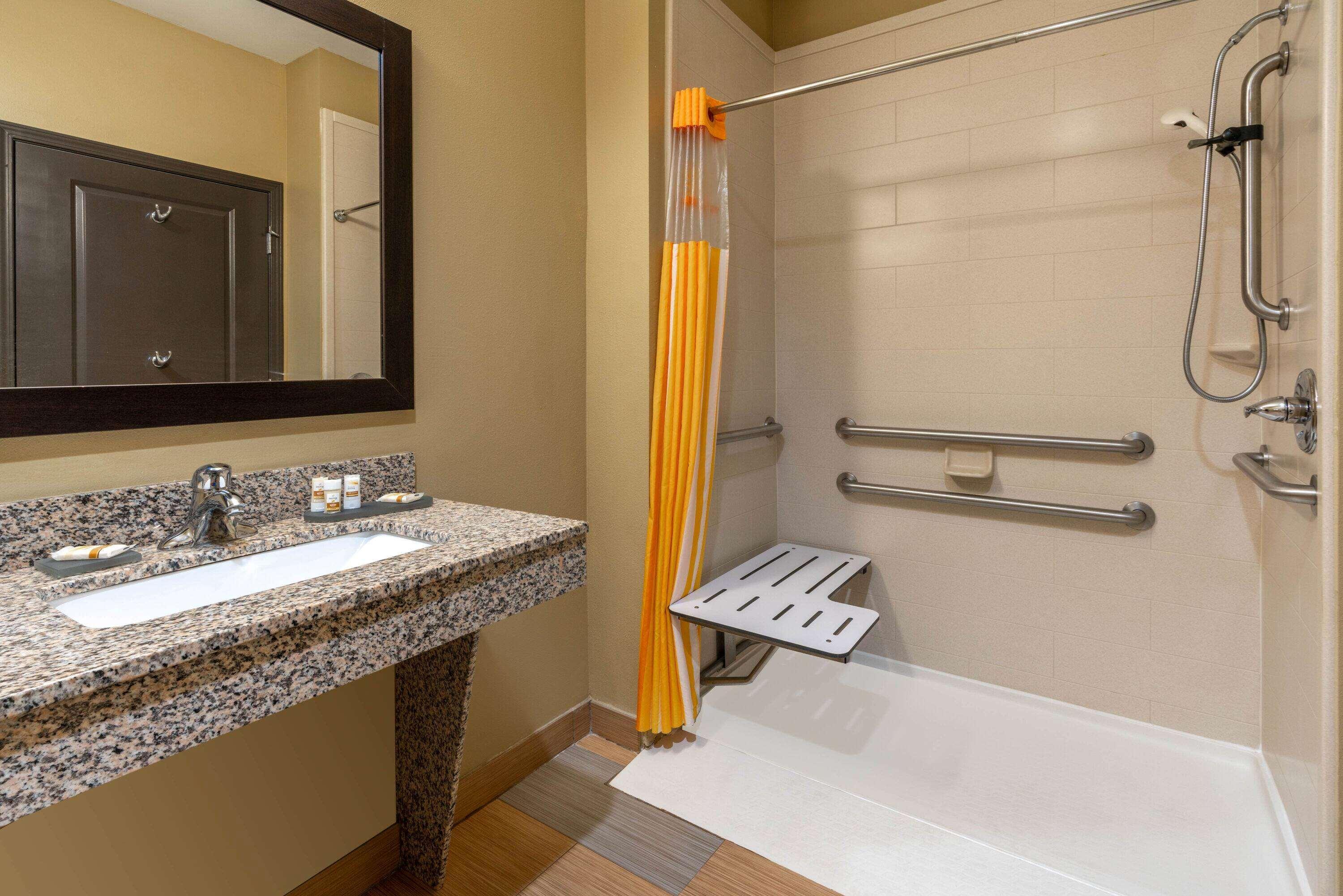 La Quinta By Wyndham Muskogee Hotel Kültér fotó