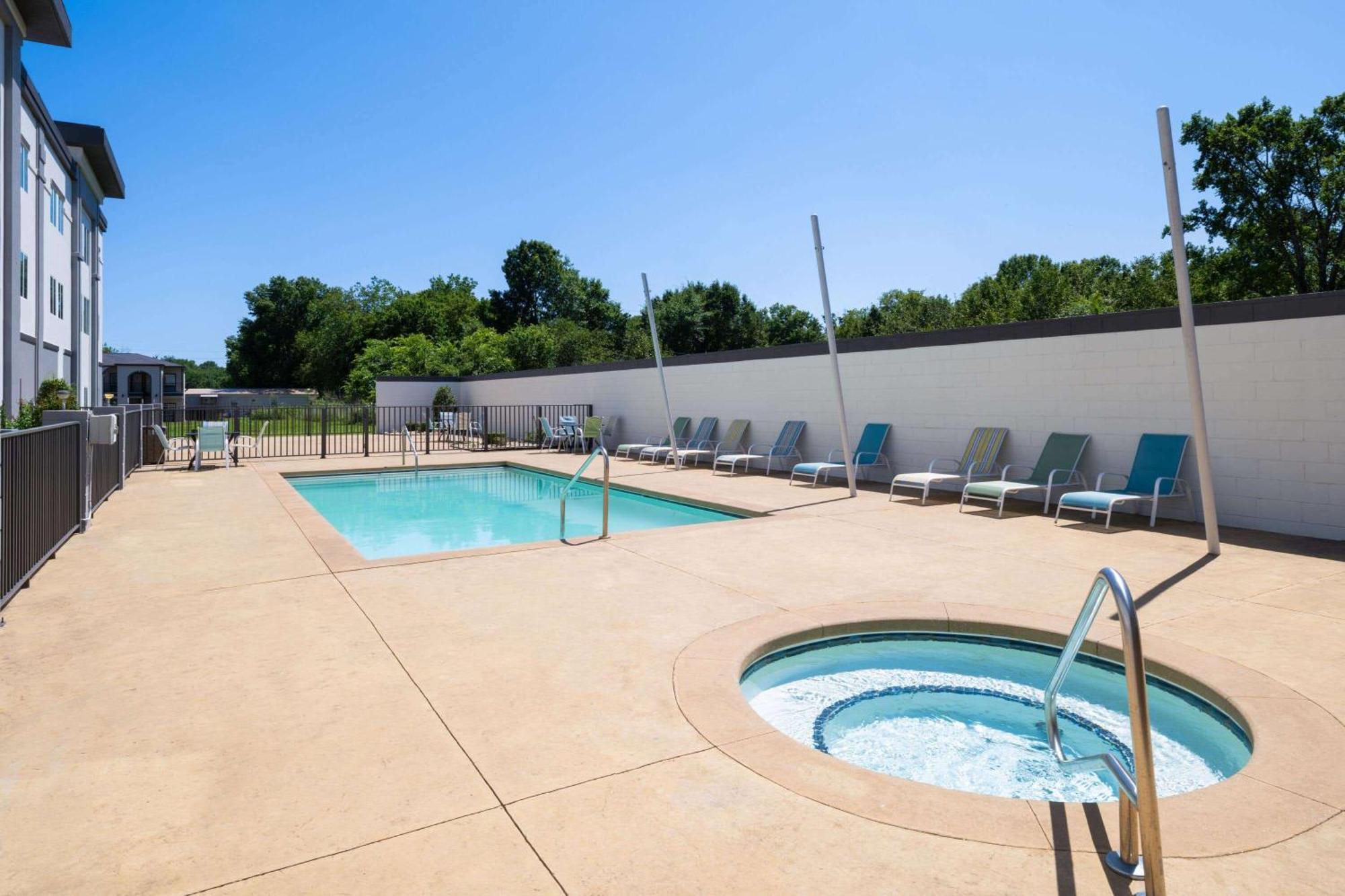 La Quinta By Wyndham Muskogee Hotel Kültér fotó